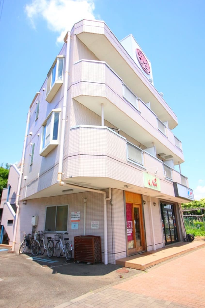 その他 ファミリーナ　タマⅢ