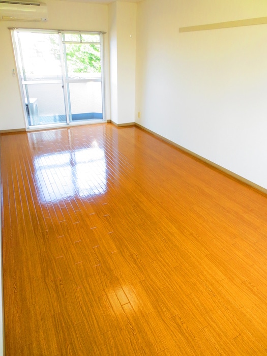 居室 ファミリーナ　タマⅢ