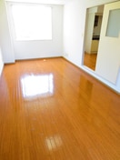 居室 ファミリーナ　タマⅢ