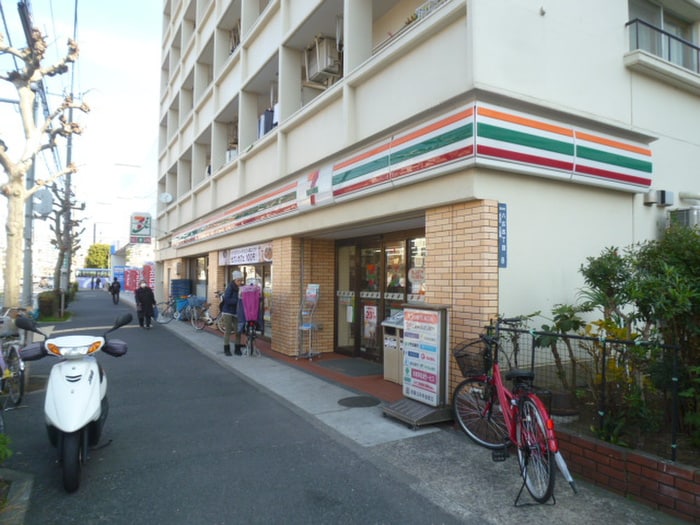 セブンイレブン墨田八広5丁目店(コンビニ)まで71m レアライズ八広