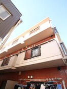 外観写真 トラッドハウス