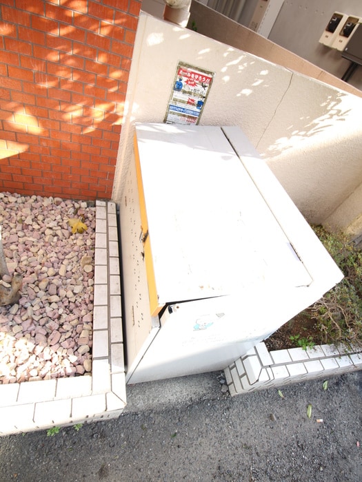 外観写真 トラッドハウス
