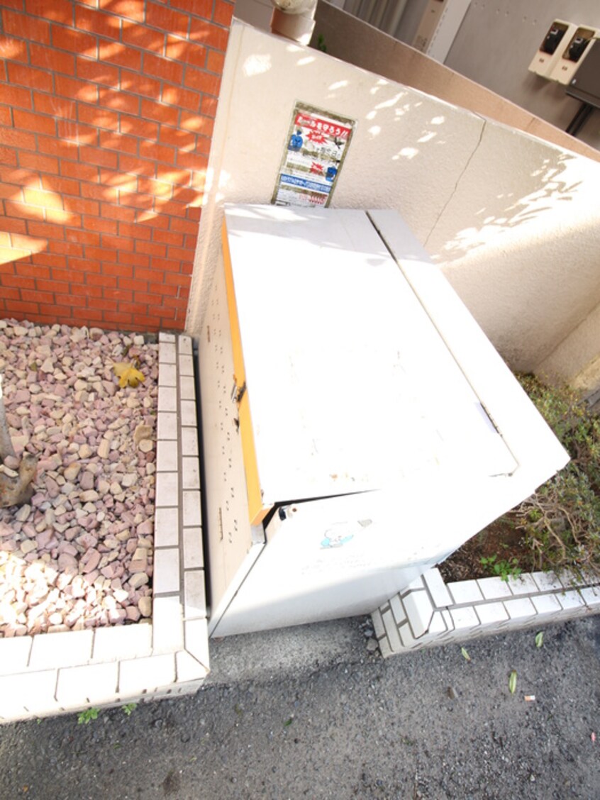 外観写真 トラッドハウス