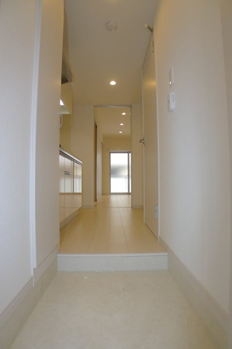 玄関 リブリ・アイリス幕張本郷