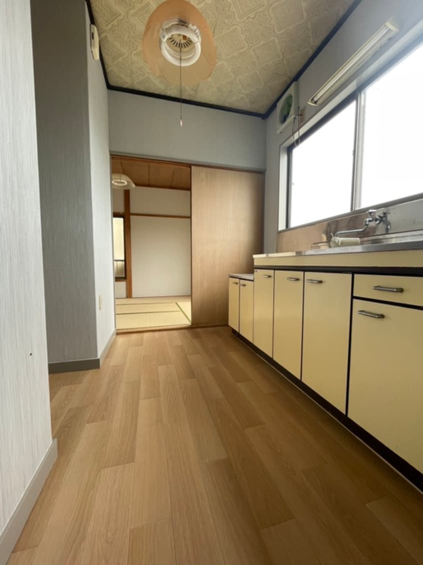 廊下 コーポ石川