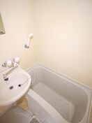 バス／シャワールーム等 シャトルイシダ