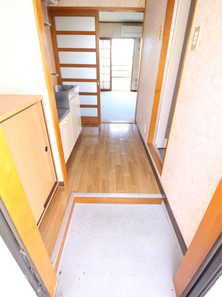 玄関 シャトルイシダ