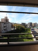 室内からの展望 シャトルイシダ