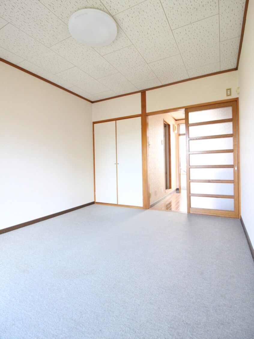 居室 シャトルイシダ