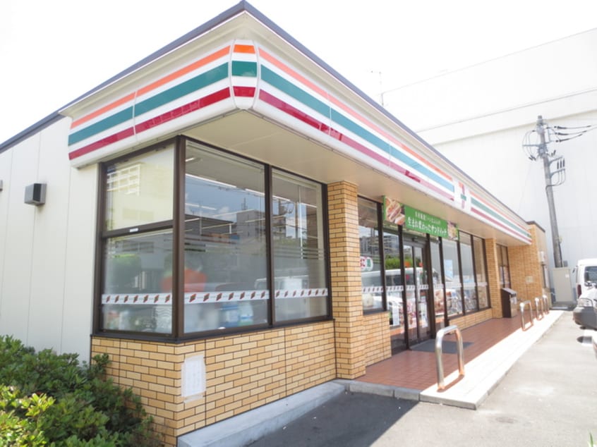 セブンイレブン江東潮見2丁目店(コンビニ)まで140m ベイグリッド潮見