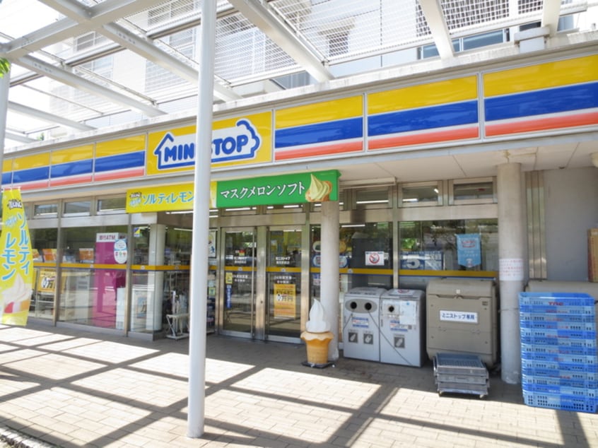 ミニストップ潮見駅前店(コンビニ)まで260m ベイグリッド潮見