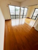 居室 メゾンクレ－ル