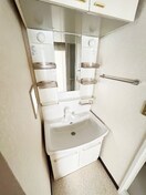 洗面 メゾンクレ－ル