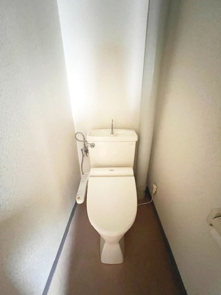 トイレ メゾンクレ－ル