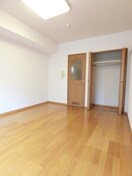 居室 ヴィララグ－ナ