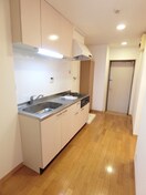 キッチン ヴィララグ－ナ