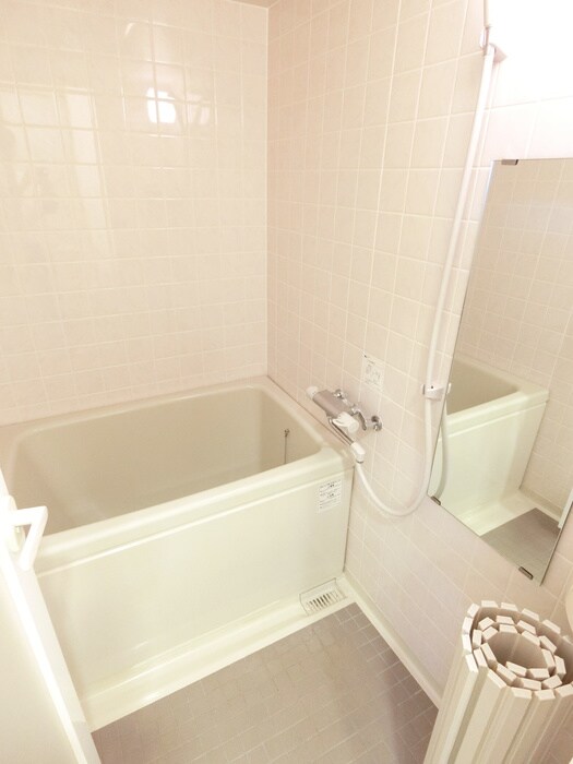 バス／シャワールーム等 ヴィララグ－ナ