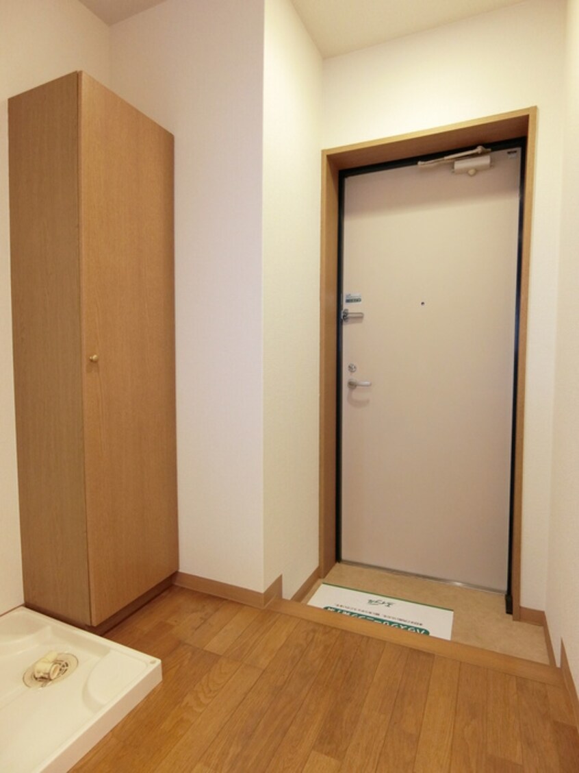 玄関 ヴィララグ－ナ