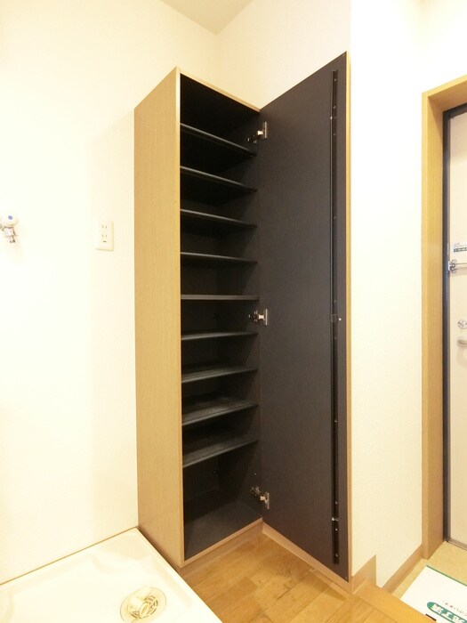 靴箱 ヴィララグ－ナ