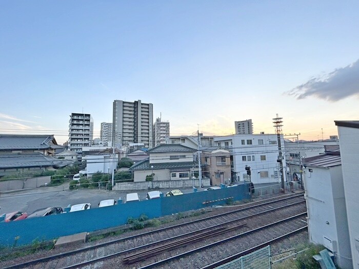 室内からの展望 中山貸家