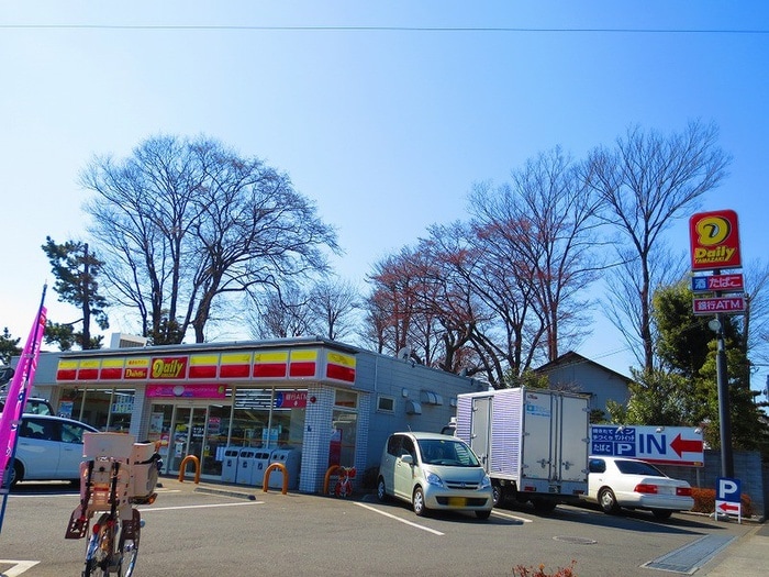 デイリーヤマザキ(コンビニ)まで542m スプリングミタカＡ棟