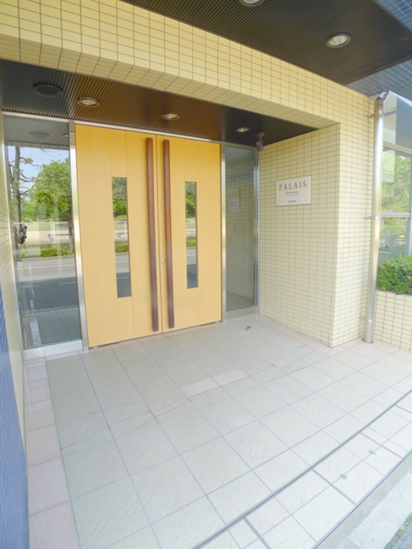 エントランス部分 パレ東浦和