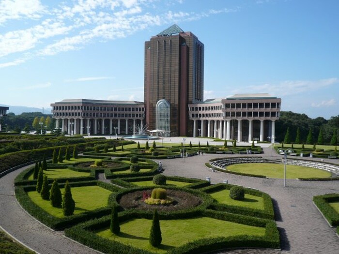 日本工学院八王子専門学校(大学/短大/専門学校)まで3200m 赤荻ハイツ