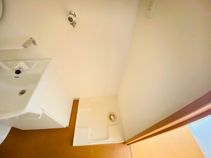 洗濯機置場 ホワイトベッセルＮ