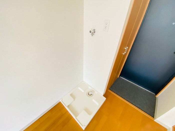 洗濯機置場 ホワイトベッセルＮ