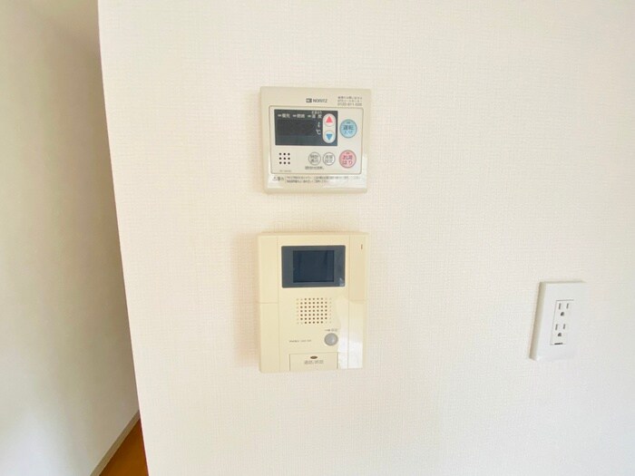 内観写真 ホワイトベッセルＮ