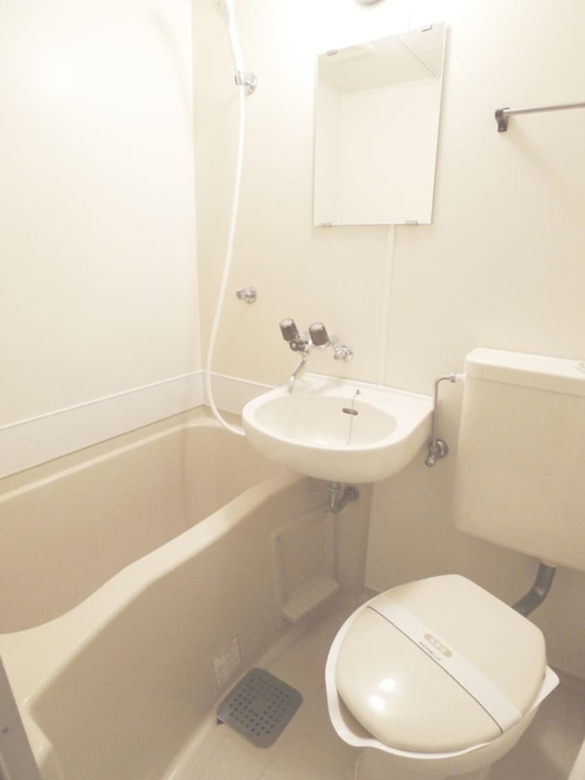 バス／シャワールーム等 マルヤスハウス