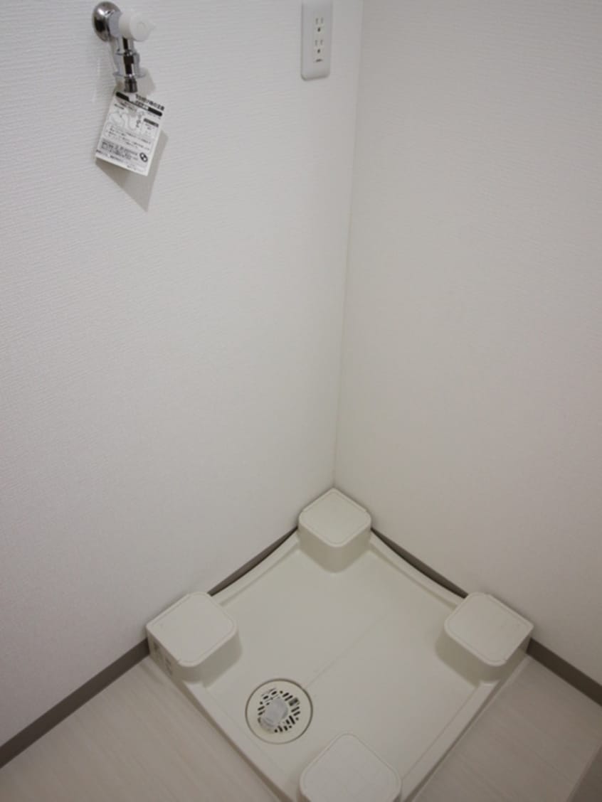 洗濯機置場 かどのいえ