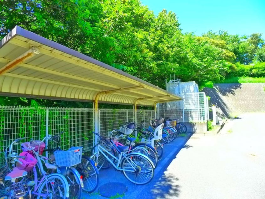 駐輪場 サンフェスタ山手台