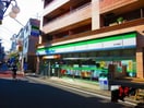 ファミリーマート太子堂店(コンビニ)まで136m Ｋ－ｓｑｕａｒｅ