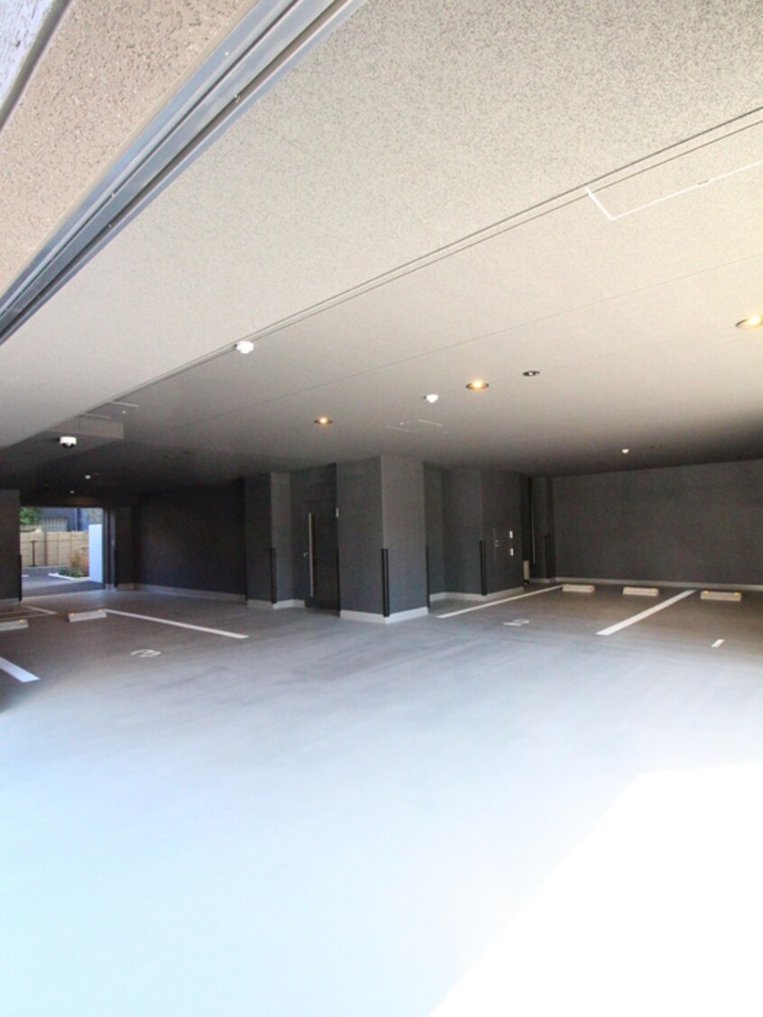 駐車場 グランカーサさいたま新都心