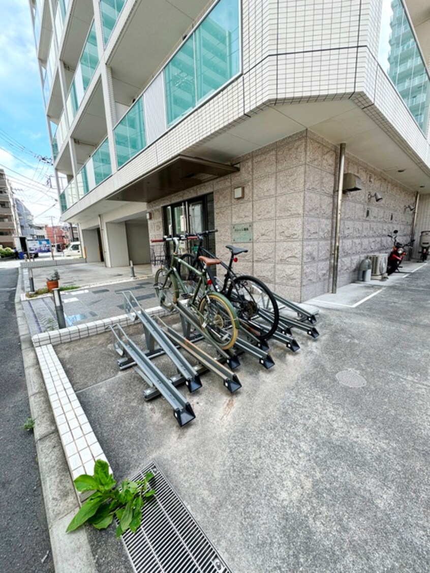 駐輪場 エシュレ湘南