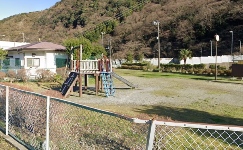 神明町公園(公園)まで391m ヒルズ箱根
