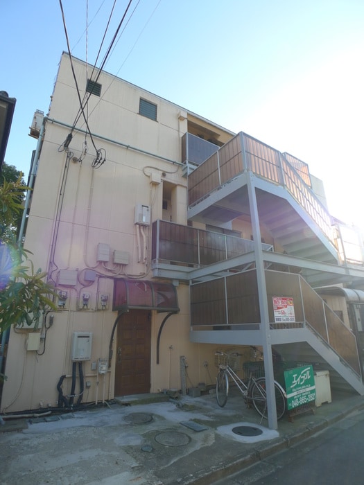 エントランス部分 Ｋ・Ｇ・Ｍ