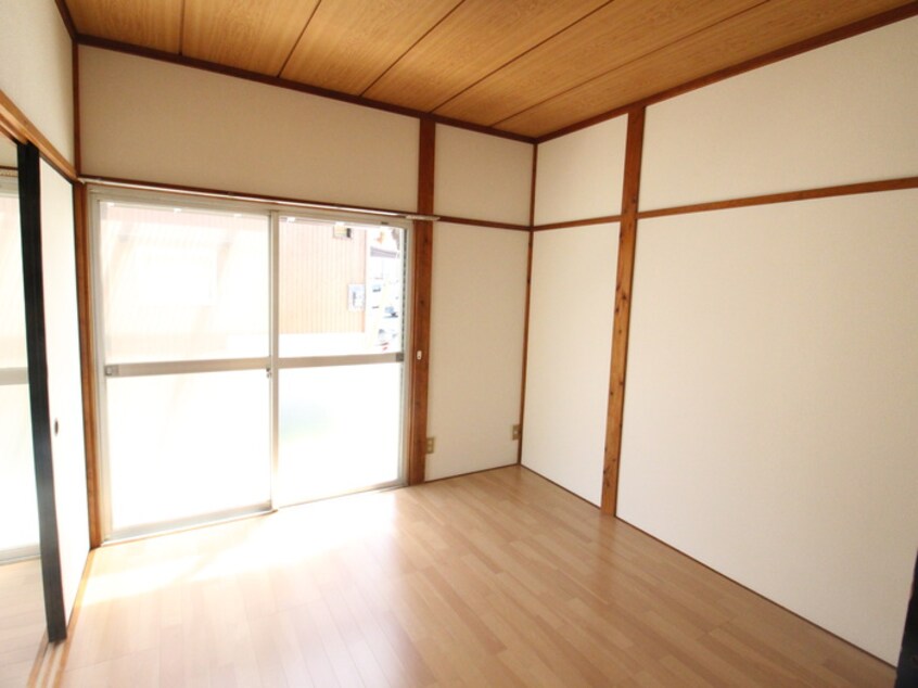 居室 高橋様貸家6号棟（千村）