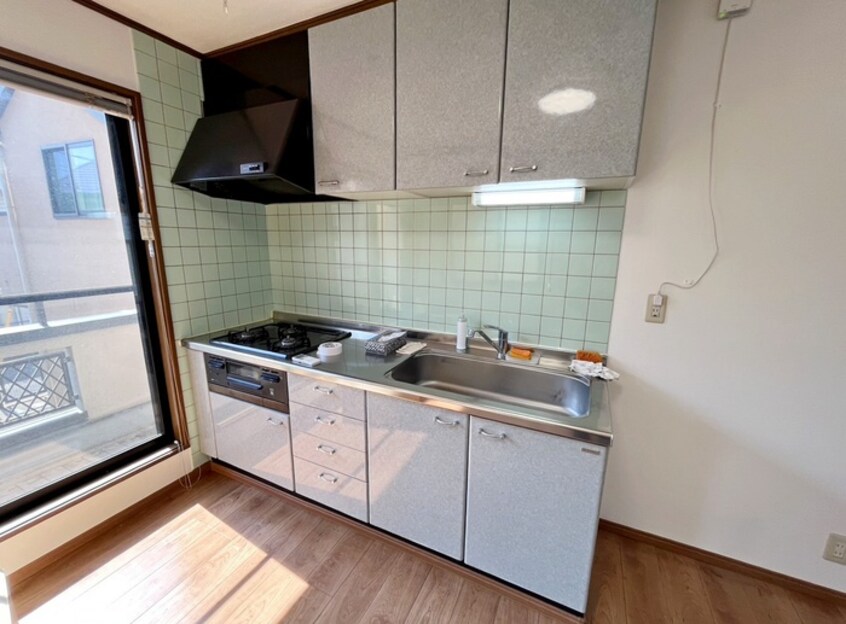 キッチン 荻窪三丁目貸家