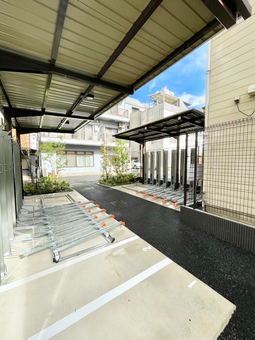 駐輪場 デュオフラッツ浅草田原町