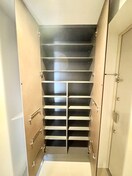 靴箱 デュオフラッツ浅草田原町