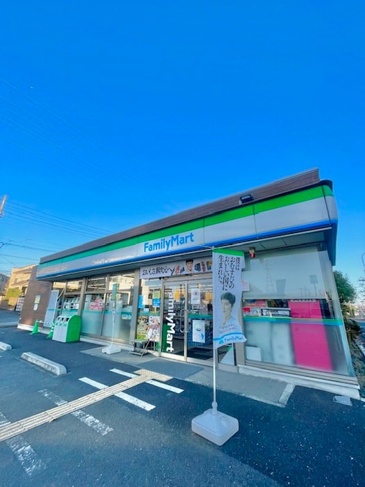 ファミリーマート大谷口明花店(コンビニ)まで460m パルテール２