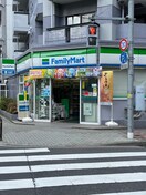 ファミリーマート(コンビニ)まで83m ドゥーエ浅草