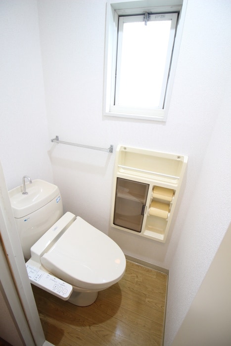 トイレ エディハウスＢ