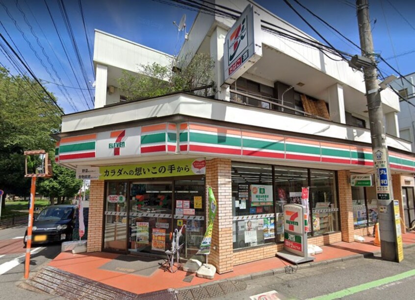 セブンイレブン(コンビニ)まで300m スマイル・ナイン