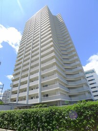 ﾊﾟ-ｸﾊｳｽさいたまMID TOWER(1009)