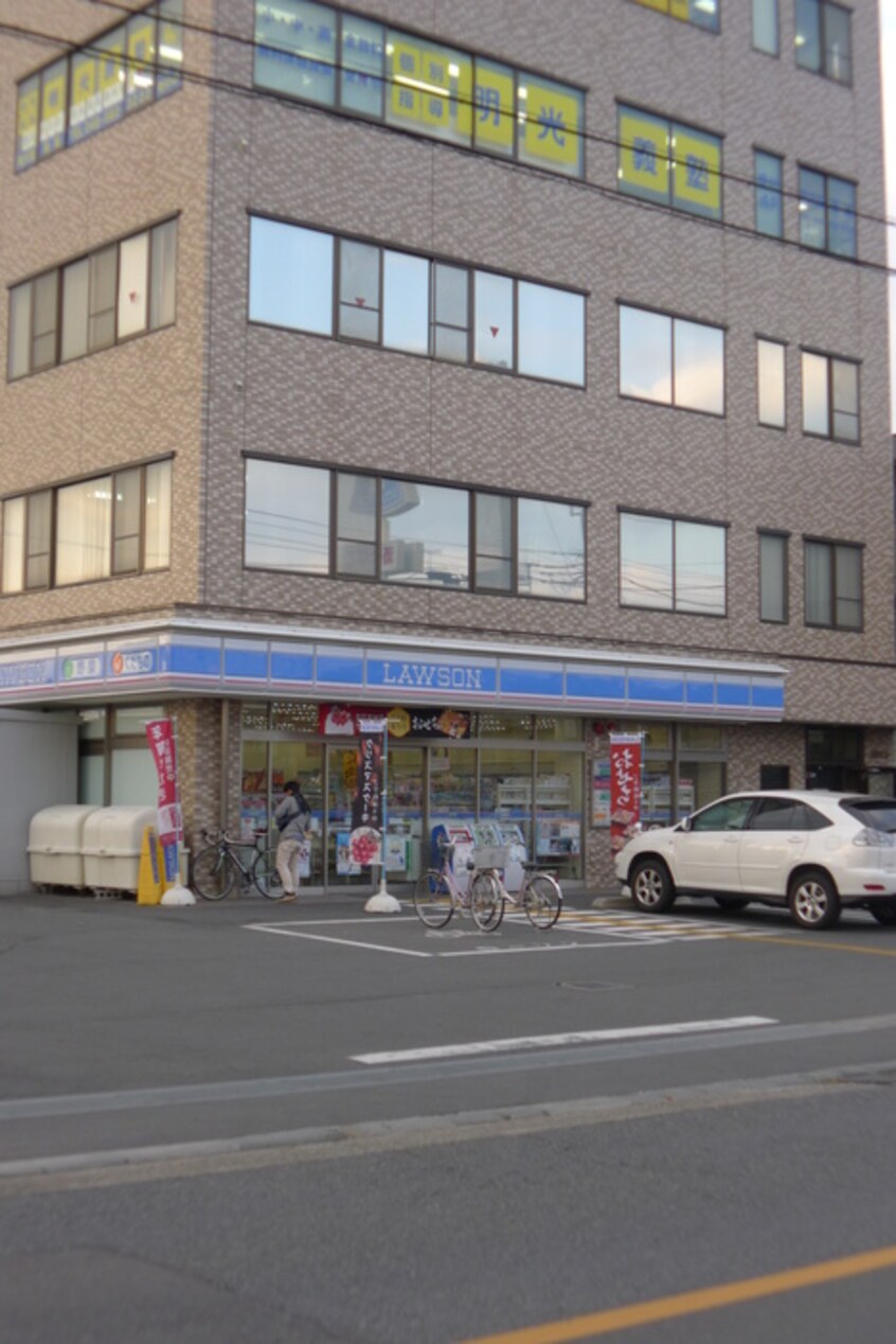 ローソン(コンビニ)まで437m 東大宮ダイカンプラザ