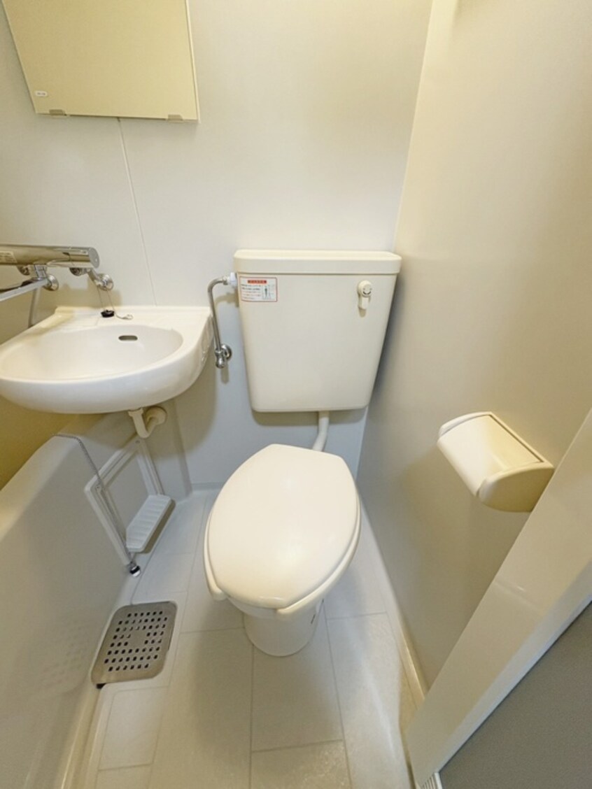 トイレ コーポ・エコー