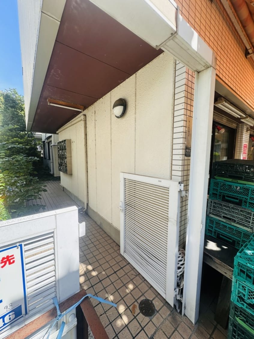 エントランス部分 トマト